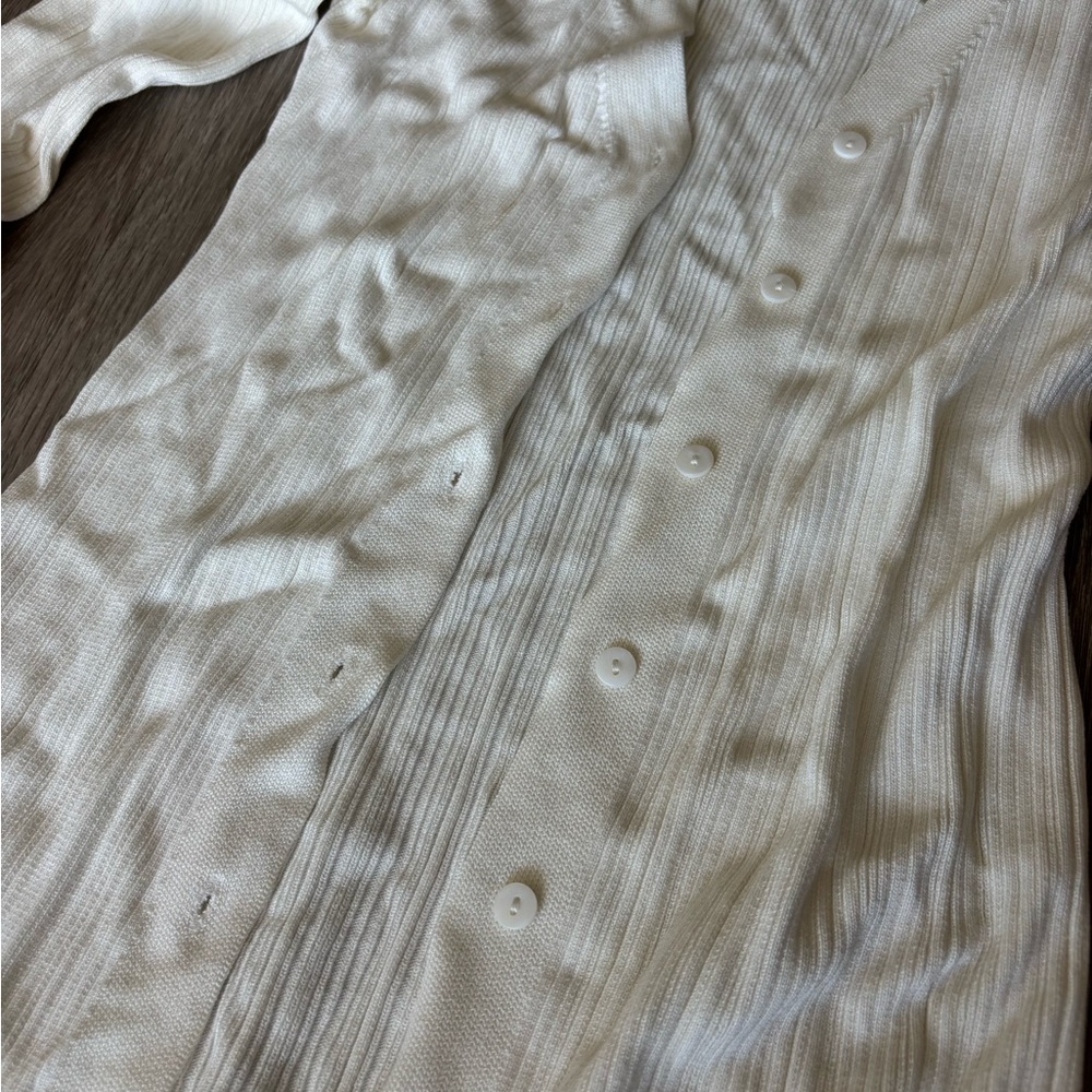 Cardigan - Picture 4 of 6